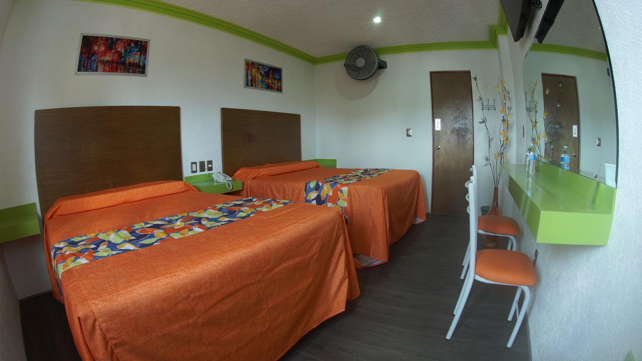 Hotel Yekkan Хуаучинанго Екстериор снимка
