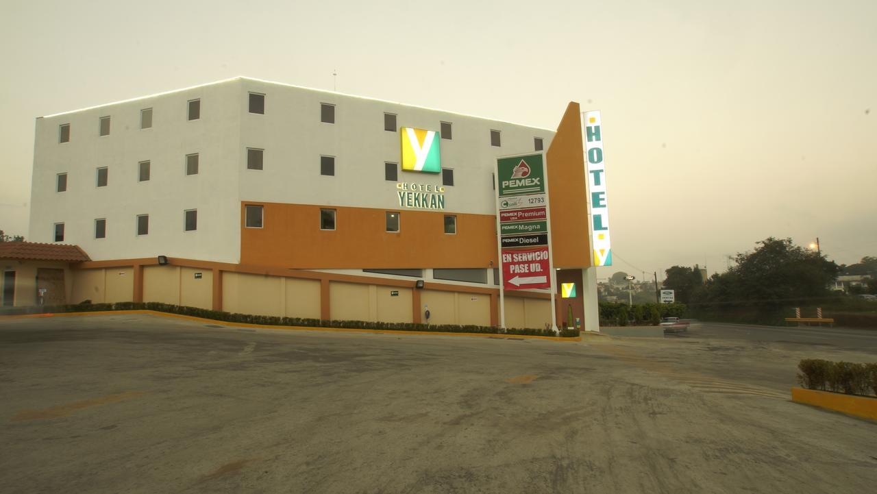 Hotel Yekkan Хуаучинанго Екстериор снимка